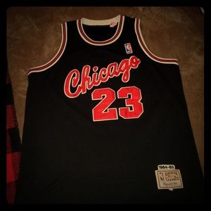 CHICAGO BULLS JORDAN #23 JERSEY